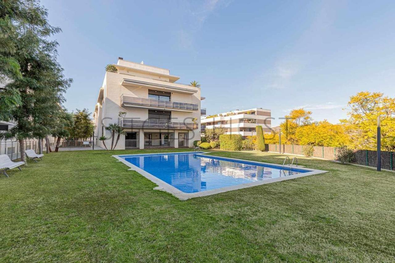Apartament Sitges Port Con Piscina A 5 Minutos De La Playa Zewnętrze zdjęcie